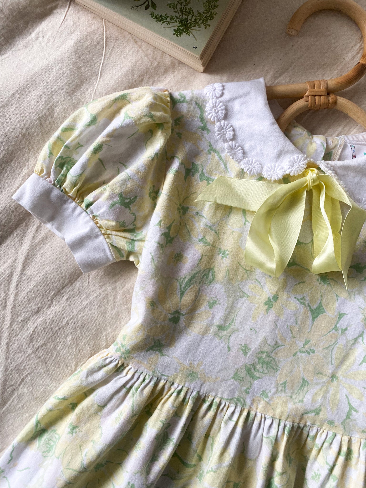 Vintage Yellow Floral Collar Dress, approx 3 years